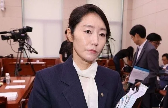 159.jpg